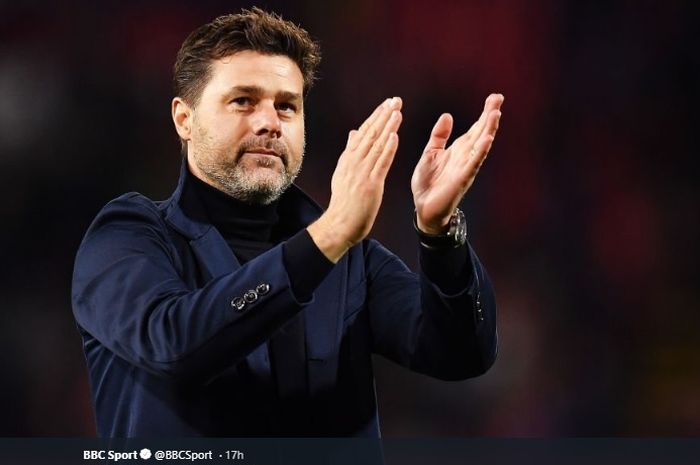 Direktur Paris Saint-Germain, Leonardo, membahas nasib pelatih Mauricio Pochettino usai Lionel Messi dkk. terdepak dari Liga Champions 2021-2022. 