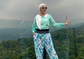 Dulunya Anak Tukang Bubur Ayam, Artis Ini Kini Rela Blusukan ke Musala yang Nyaris Roboh Usai Dilimpahi Kekayaan Segunung