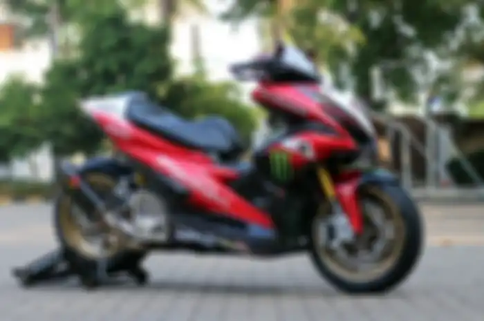 Modifikasi Yamaha Aerox 155 VVA ala besutan WSBK, peleknya pakai punya XMAX