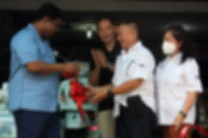 TVS Cirebon resmi beroperasi pada Kamis (22/12/2022) dan punya target merangkul komunitas TVS dan tebar diskon untuk pembelian spare part dan servis motor.