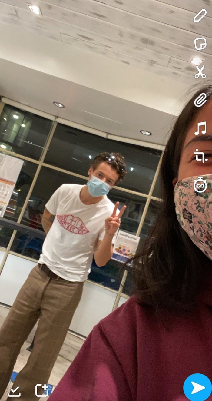 Harry Styles dengan rambut barunya