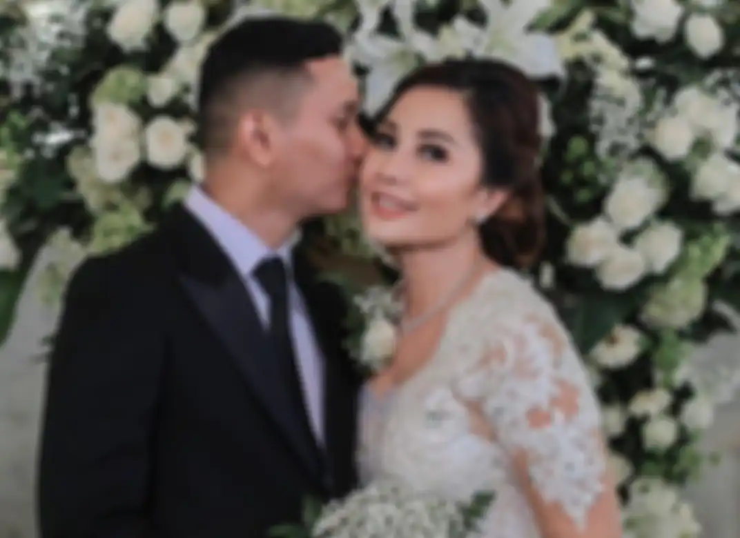 Emma Waroka dan sang Suami Bagoes Soeharto