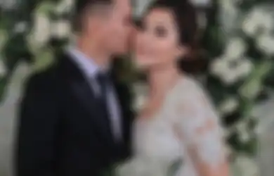 Bolak-balik Cerai, Artis Seksi Ini Tetiba Kabarkan Nikahi Brondong 18 Tahun Lebih Muda: Nggak Sia-sia Aku Harus Melewati 3x Kegagalan