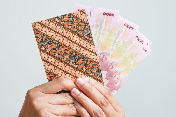 Pemilik Bank Himbara cek saldo ATM masing-masing, bantuan Rp600 ribu BLT BBM sudah disalurkan kemarin, Senin (12/9/2022).