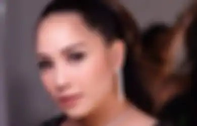 Reaksi Nagita Slavina Saksikan Ayu Ting Ting di Atas Panggung Jadi Sorotan, Warganet: Sabar ya bu Ayu..