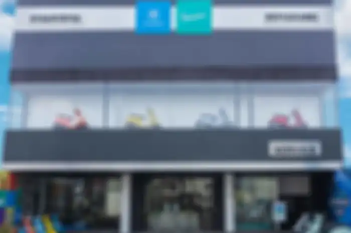Dealer Motorplex Piaggio dan Vespa di Semarang