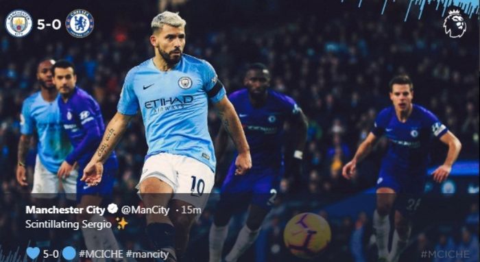 Striker Manchester City, Sergio Aguero, mengeksekusi penalti ke gawang Chelseea dalam partai Liga Inggris di Etihad Stadium, Minggu (10/2/2019)