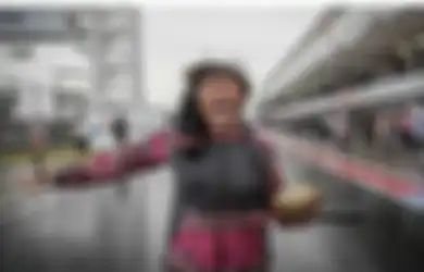 Mbak Rara Kembali Dipanggil Saat MotoGP Jepang Diguyur Hujan, Wajahnya Terpampang Nyata di Akun Resmi MotoGP