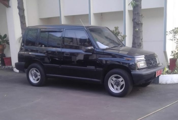 Suzuki Escudo (ilustrasi)
