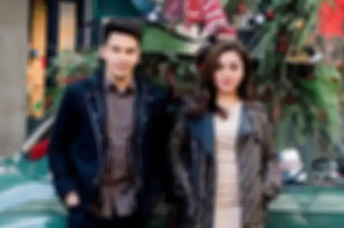 Jonathan Frizzy dan Dhena Devanka