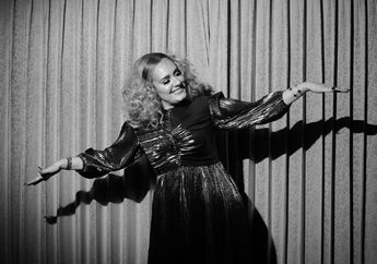 Mengejutkan! Adele Pamer Tubuh Kurus di Momen Ulang Tahunnya yang Ke-32