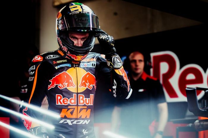 Brad Binder merasa MotoGP sekarang lebih normal ketimbang saat Valentino Rossi masih mengaspal.