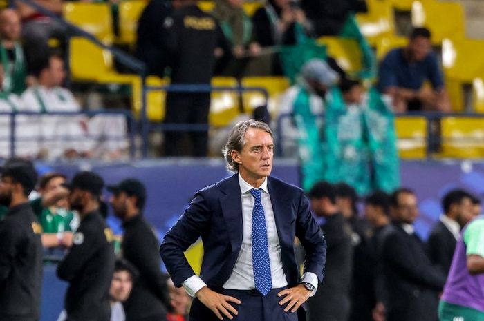 Efek dibikin frustrasi timnas Indonesia di Kualifikasi Piala Dunia 2026, Roberto Mancini terancam kena PHK oleh timnas Arab Saudi.