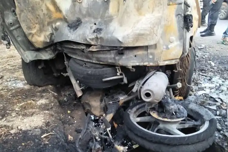 Jalur Subang Mencekam, Tabrakan Maut Mobil dan Dua Motor, Kendaraan dan 4 Orang Hangus Terbakar