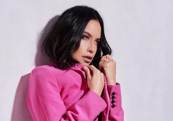 Gak Keliatan Sudah Setengah Abad, Sophia Latjuba Kembali Pamer Tubuh Ramping yang Buat Netizen Iri!