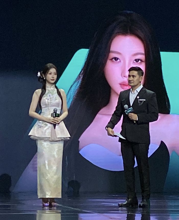 Esther Yu di kawasan Gondangdia, Jakarta Pusat pada Rabu (26/11/2025).