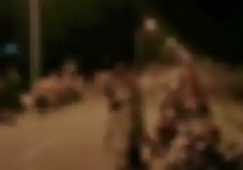 Cewek Bernasib Apes, Nonton Balap Liar Berujung Motor Hilang