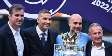 Pemilik Man City Turun Tangan, Guardiola bakal Dibuatkan Patung hingga Namanya Diabadikan di Etihad Stadium
