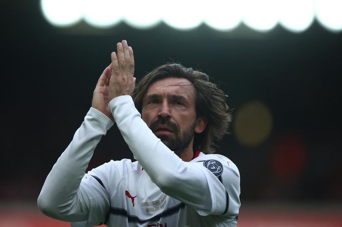 Mantan gelandang AC Milan, Andrea Pirlo, dalam laga amal menghadapi Liverpool Legends di Stadion Anfield, Sabtu (23/3/2019).