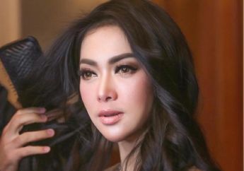 Syahrini Pernah Pakai Busana Mirip Kim Kardashian dan Jun Ji Hyun, Kece yang Mana nih?