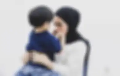 Wariskan Mata Indahnya Pada Sang Putra, Siapa Sangka Artis Cantik Ini Sempat Ingin Gugurkan Jabang Bayi yang Dikandungnya, Kondisi Keluarganya Kini di Luar Dugaan