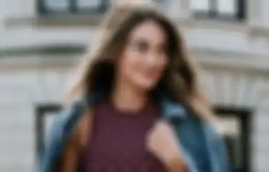 Awet Muda Bak ABG, Kecantikan Luna Maya Sampai Buat Bule Ini Kesemsem hingga Tak Percaya Jika Sang Model Sudah Kepala Tiga: Masih Terlihat Sangat Muda