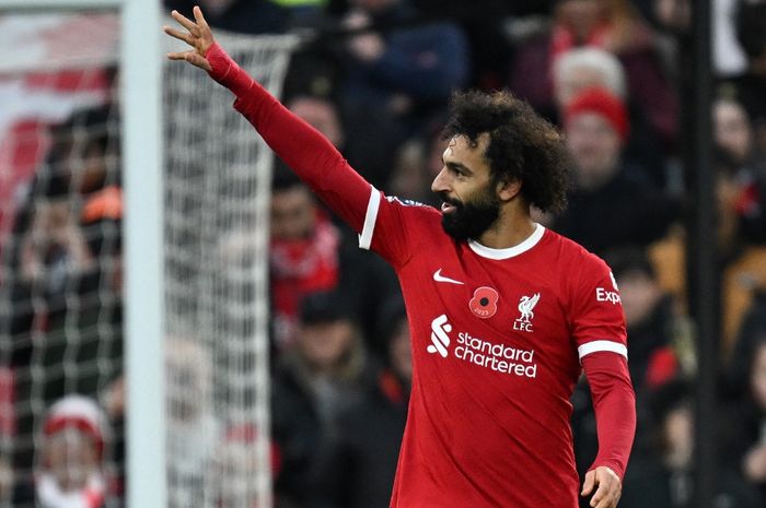 Selebrasi penyerang Liverpool, Mohamed Salah, pada laga Liga Inggris versus Brentford di Stadion Anfield, Minggu (12/11/2023).