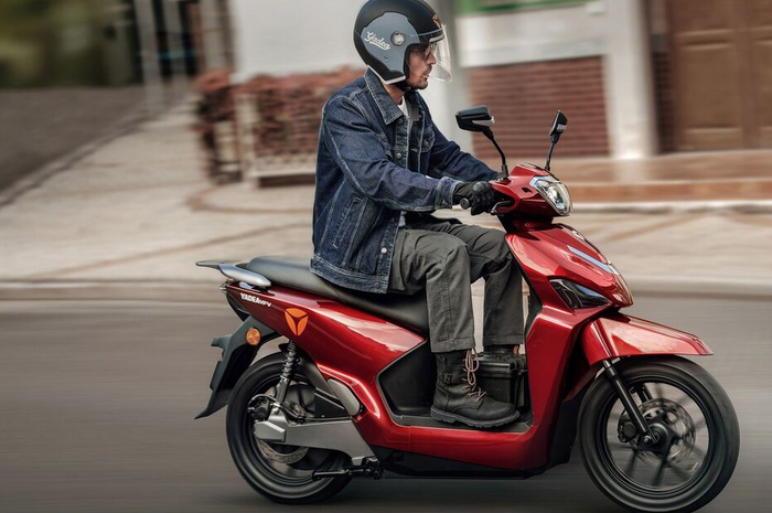 Motor listrik Yadea VoltGuard VFV diklaim setara motor matic 125 cc.