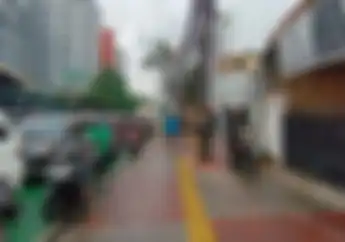 Tanpa Akhlak Oknum Pemotor Usir Pejalan kaki di Trotoar Jalan Dewi Sartika