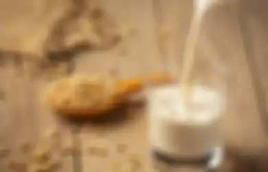 Enggak Bisa Minum Susu Sapi? Tenang, Ada 3 Manfaat Susu Kedelai Buat Kesehatan!