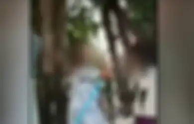 Cemburu Buta Lihat Pacarnya Pergi Bareng Korban, 7 Bocah Perempuan Nekat Keroyok Anak 11Tahun di Alun-alun Gresik, Polisi: Kita Akan Naikan untuk Status Tersangka