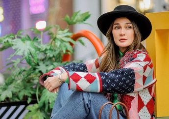 Bukan Ariel NOAH, Luna Maya Mendadak Ngaku Kangen dengan Sosok Pria Ini dan Upload Foto Satu Geng-nya, Netizen: Elit