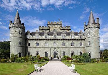 Arti Mimpi Tinggal di Istana, Ternyata Simbol Kemakmuran dan Kejayaan, Bisa Jadi Impian Anda Segera Jadi Nyata!