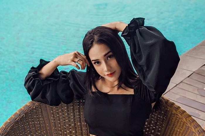 Anya Geraldine
