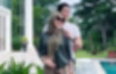 Niat Hati Pamer Mantel Bulu Bintang Asli Berharga Milyaran, Syahrini Justru Dapat Kritikan Pedas dari Komunitas Pecinta Hewan
