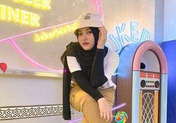 Liburan ke Bali Bersama Dua Adik Kesayangan, Intip Penampilan Putri Delina yang Tuai Pujian Warganet!