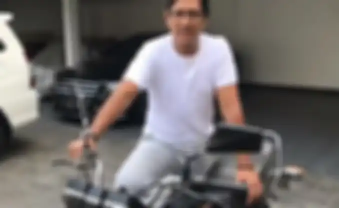 Andre Taulany memang salah satu pengkoleksi motor dan mobil