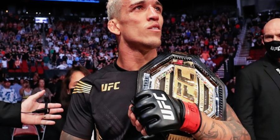 Dustin Poirier Jangan Harap Menang, Charles Oliveira Tetap Jadi Raja Kelas Ringan UFC