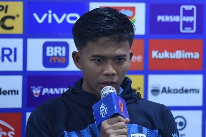 Pemain Persib Bandung, yakni Edo Febriansah, masih pede timnya akan back to back juara Liga 1 usai menelan kekalahan perdana musim ini.