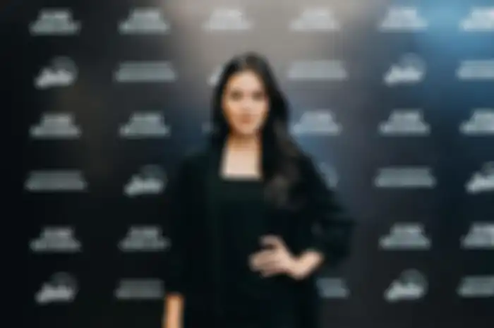 Raisa saat jumpa pers virtual umumkan penundaan Raisa Live In Concert.