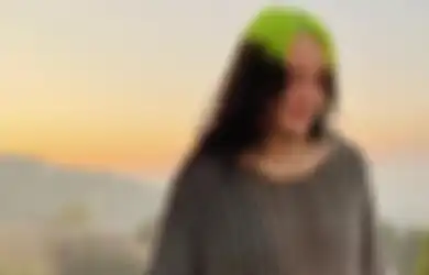 Ketenaran Bikin Billie Eilish Lupa Harga Barang Sehari-hari