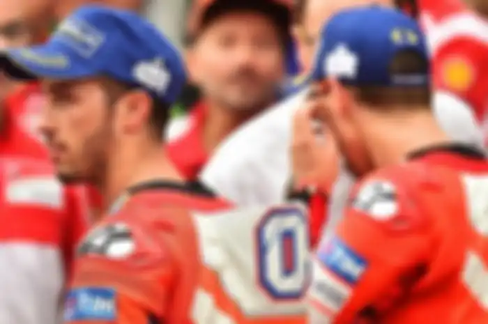Andrea Dovizioso dan Jorge Lorenzo