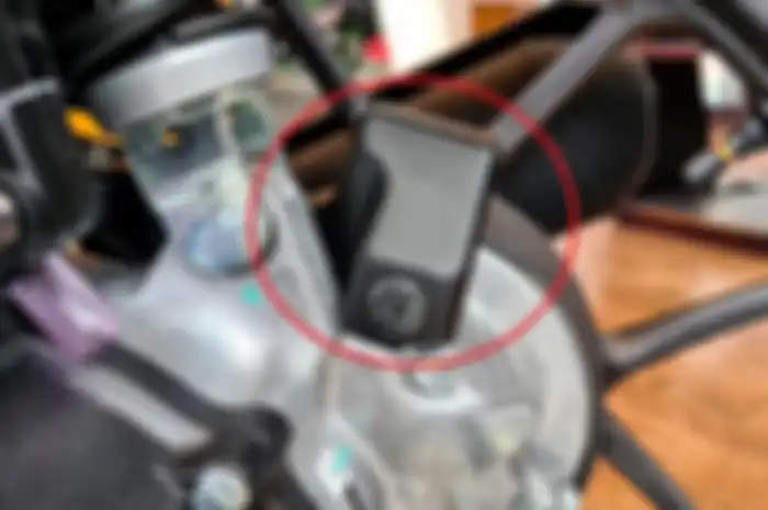 Benjolan hitam atau kotak hitam di CVT motor matik Honda