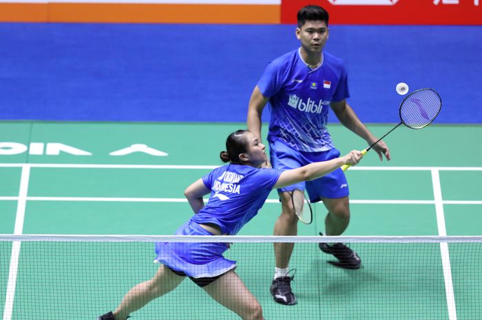 Pasangan ganda campuran Indonesia, Praveen Jordan/Melati Daeva Oktavianti, saat bertanding pada babak pertama China Open 2019, Selasa (17/9/2019).