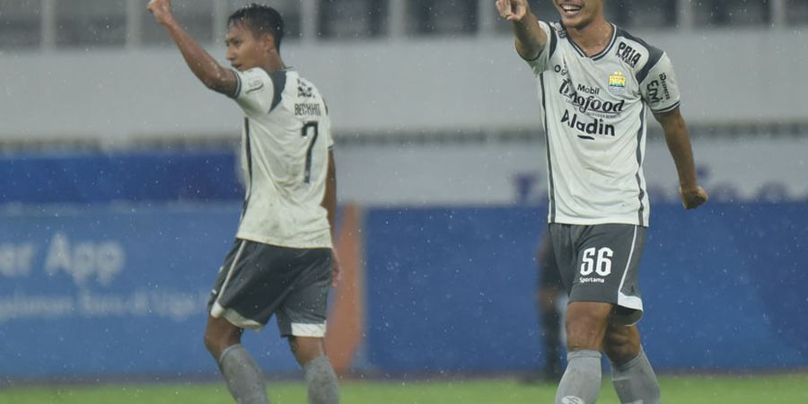 Tampil Impresif di Laga Debut, Rezaldi Hehanussa Banjir Pujian dari Rekan Setim Hingga Bos Besar Persib Bandung