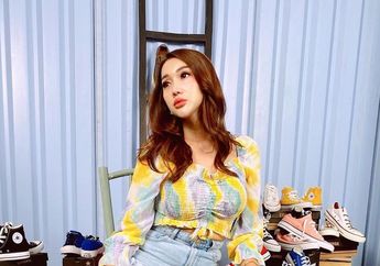 Bikin Heboh hingga Tuai Pujian Setelah Ngaku Ditelanjangi sampai Nekat Operasi Kelamin di Thailand, Lucinta Luna Diterawang Paranormal Ini, Kariernya Bakal Melejit Atau Terjun Bebas?