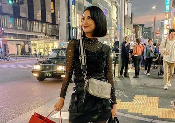 Umbar Lekuk Tubuh, Penampilan Vanessa Angel Saat Bergaya ala Suster Jepang Berambut Panjang Tuai Komentar Usil