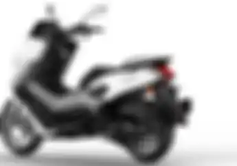 Di Yamaha NMAX, Duit Rp 6 Ribu Bisa Jadi Pengaman Helm Brother, Nih Caranya..
