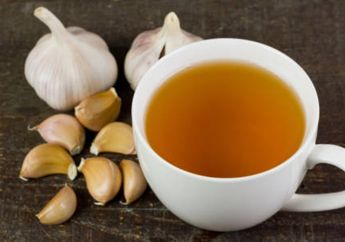 Satu Indonesia Tertipu, Minum Air Rebusan Bawang Putih Terlanjur Disebut Sehat, Padahal Bisa Datang Malapetaka Ini Bila Berlebihan!