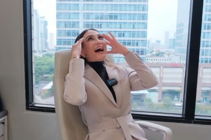 Luna Maya kena tipu